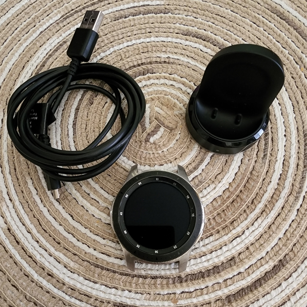 Samsung Galaxy Watch 46mm LTE Silver Case